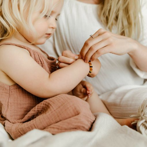 barnsteen armband jong kind