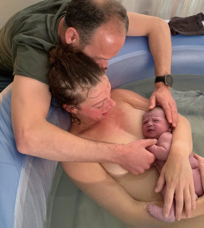 baby geboren in bad