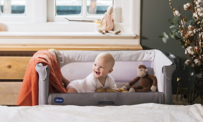 baby in co-sleeper